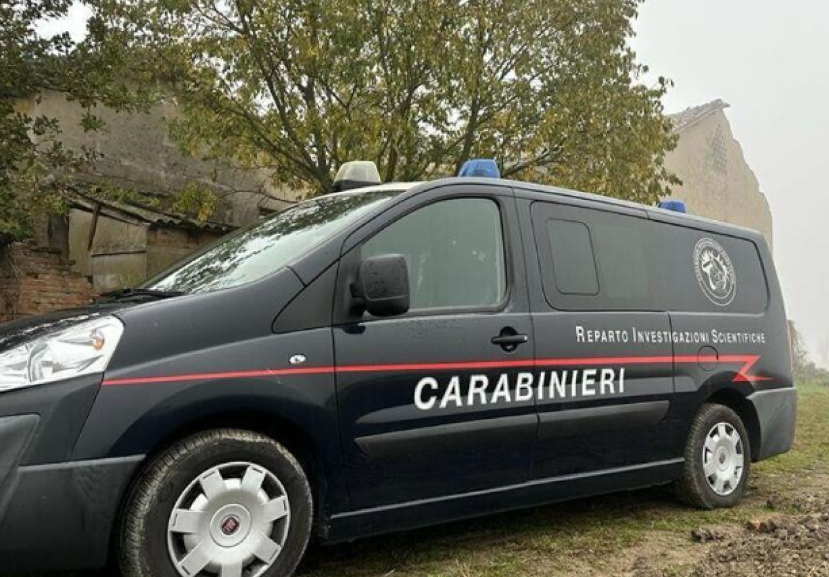 Trovato morto in casa in una pozza di sangue: «Ferita alla nuca e vetri infranti nell’abitazione» - 
