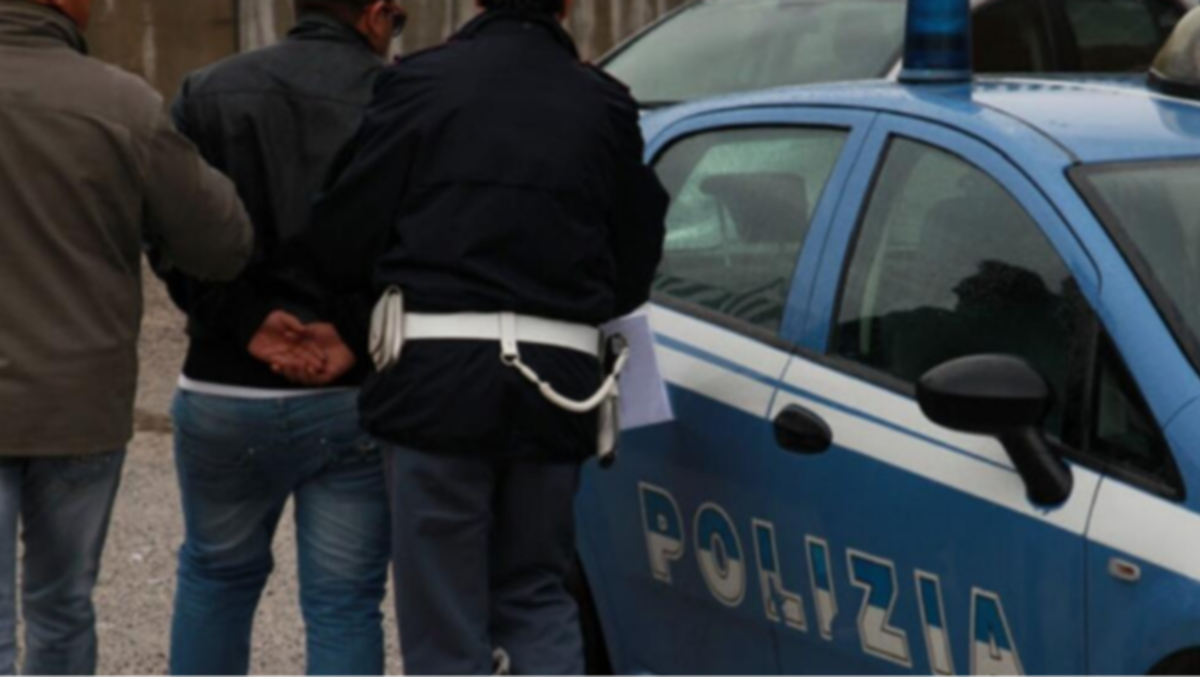 16enne aggredito da un 28enne per rubargli il cappotto: «Voleva colpirlo alla testa con un cavalletto» - Immagine di repertorio