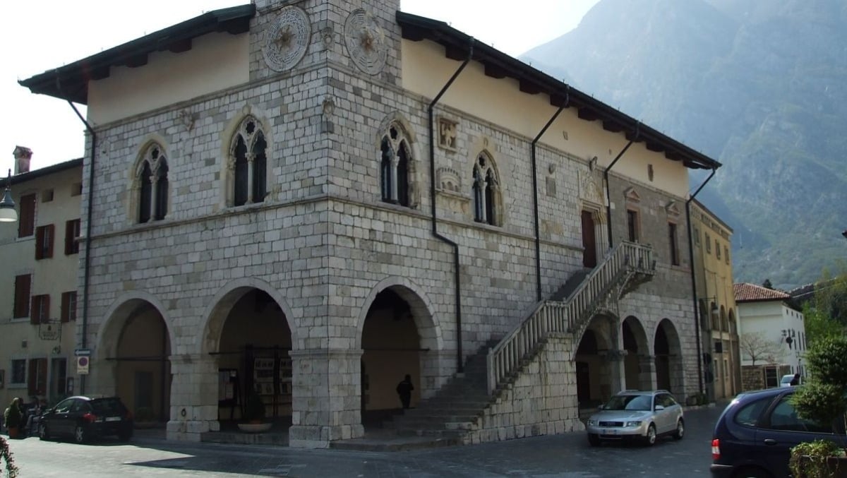 Venzone diventa set per “Memoriæ”: nuova serie Rai Fiction con Dario Aita e Gaia Messerklinger - 