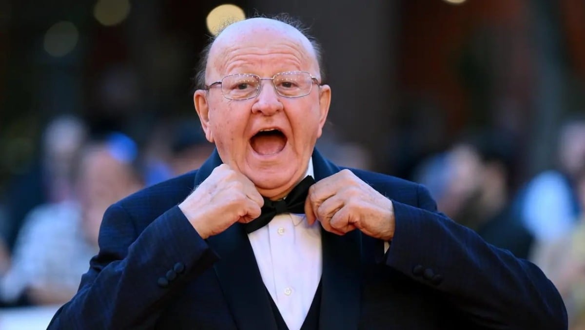 Milano Cortina, Boldi escluso dai tedofori. Cosa è successo - 