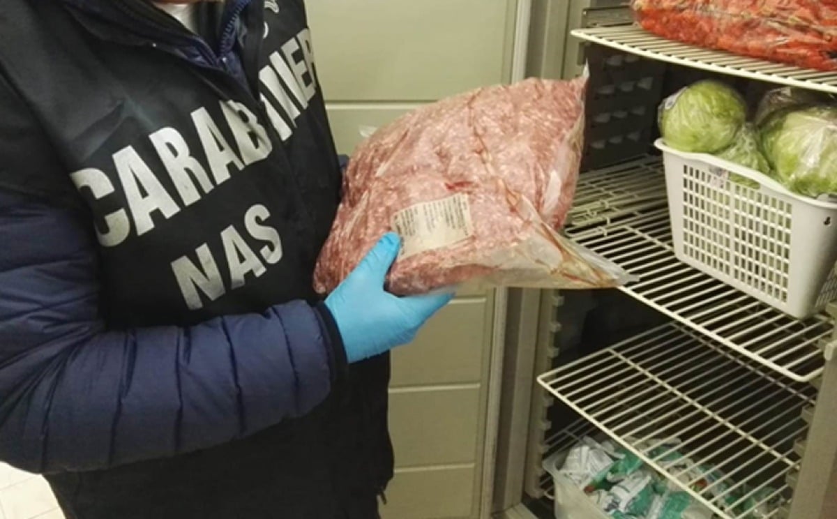 Controlli, sequestri alimentari e sanzioni: il 2025 dei NAS di Udine, ecco tutte le attività - 