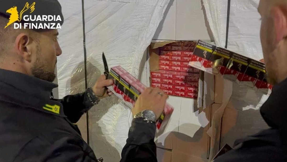 Sequestro record in Veneto: oltre 7 tonnellate di sigarette di contrabbando  - 
