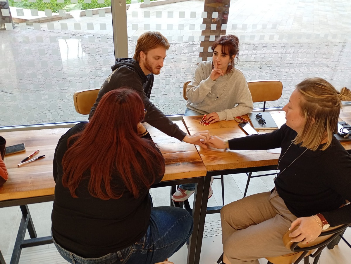 Ansia e solitudine tra i giovani: a Pordenone il progetto TaGaDà li sostiene - 