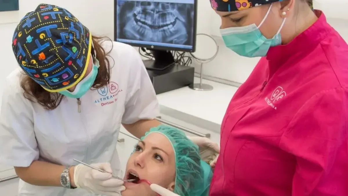 Impianto dentale a Pomezia: quando la paura dell’intervento si può gestire - 