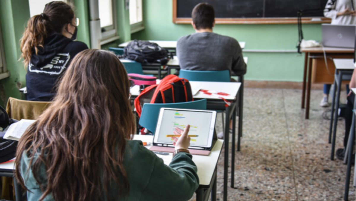 «Hai professori di sinistra?»: dal Friuli alla bufera in tutta Italia, cosa sta succedendo - 