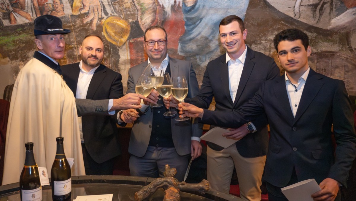Confraternita di Valdobbiadene, investiti quattro nuovi cavalieri del vino - 