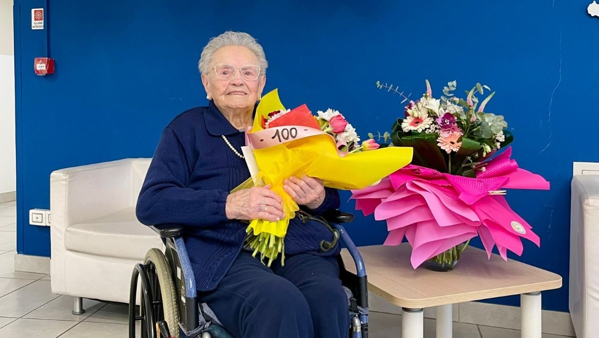 Cento anni e uno spirito giovane: festa speciale in RSA per Giolinda - 