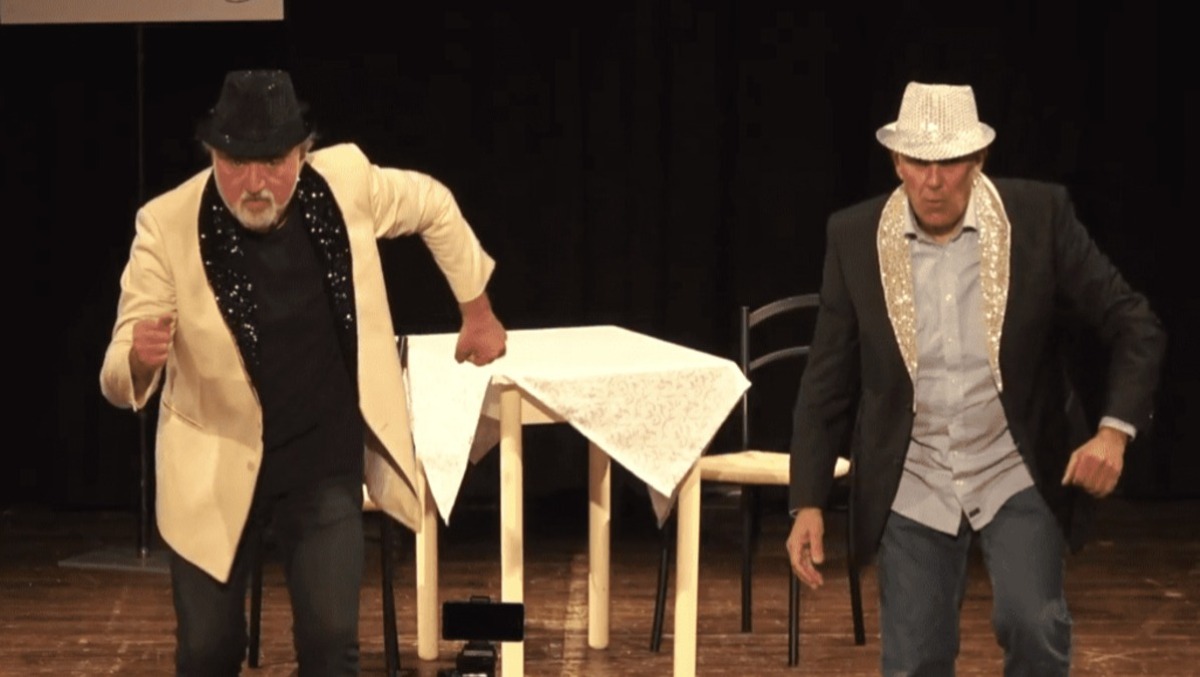 Teatro popolare, a Pordenone va in scena “Basta Poco – Money (R)evolution” - 