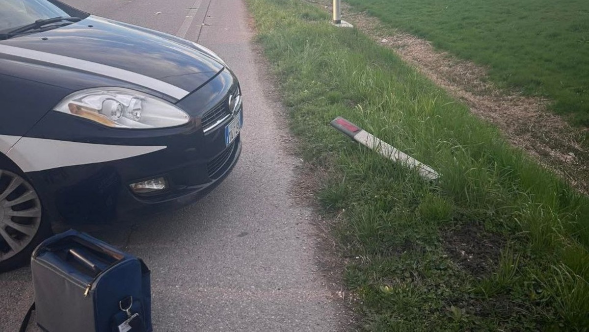 Ciclista investito e ucciso da un'auto: è giallo sull’identità della vittima - 