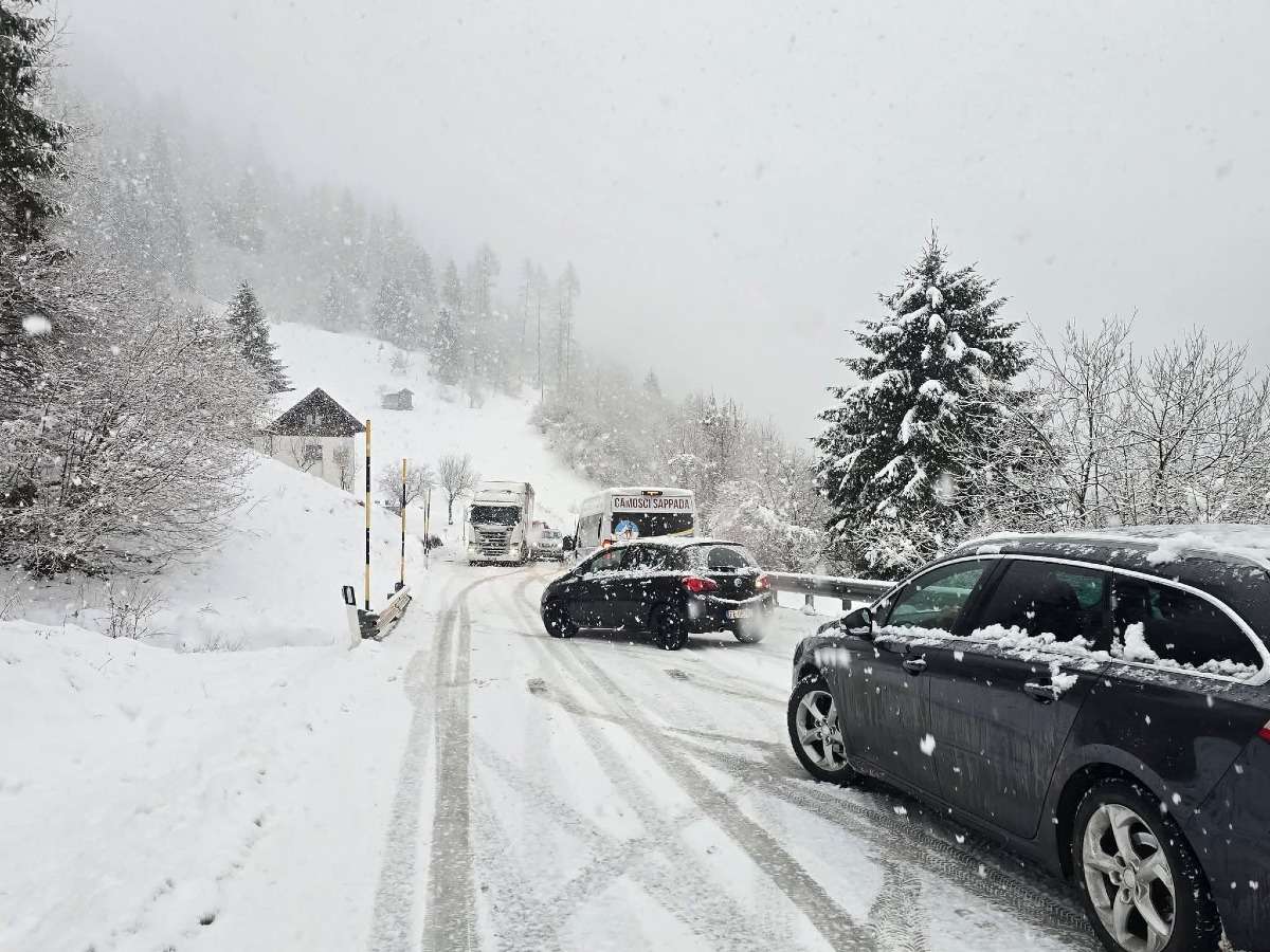 «Piogge intense, neve fino a 50 cm e acqua alta». Maltempo in Friuli verso il peggioramento - 