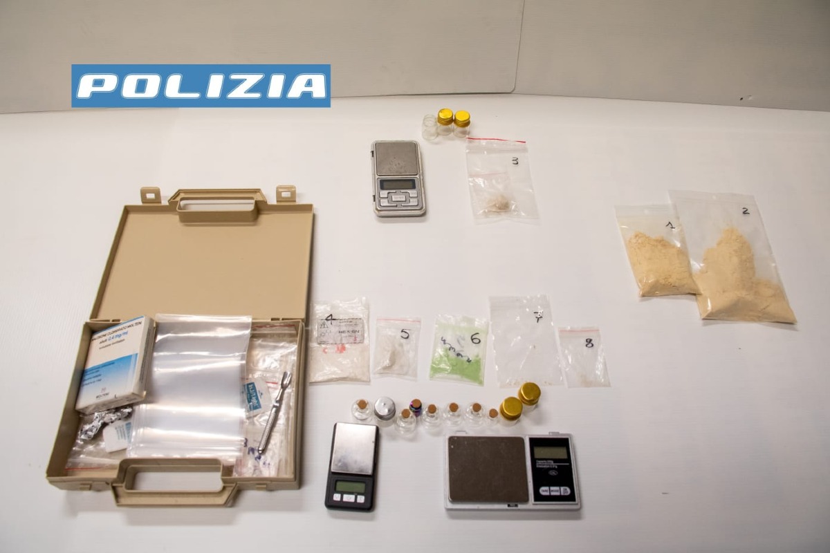 Di giorno stimato veterinario, di notte pusher: arrestato - 