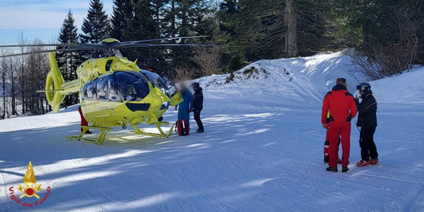 Bimba precipita dalla seggiovia a Piancavallo: volo di tre metri davanti ai turisti - 