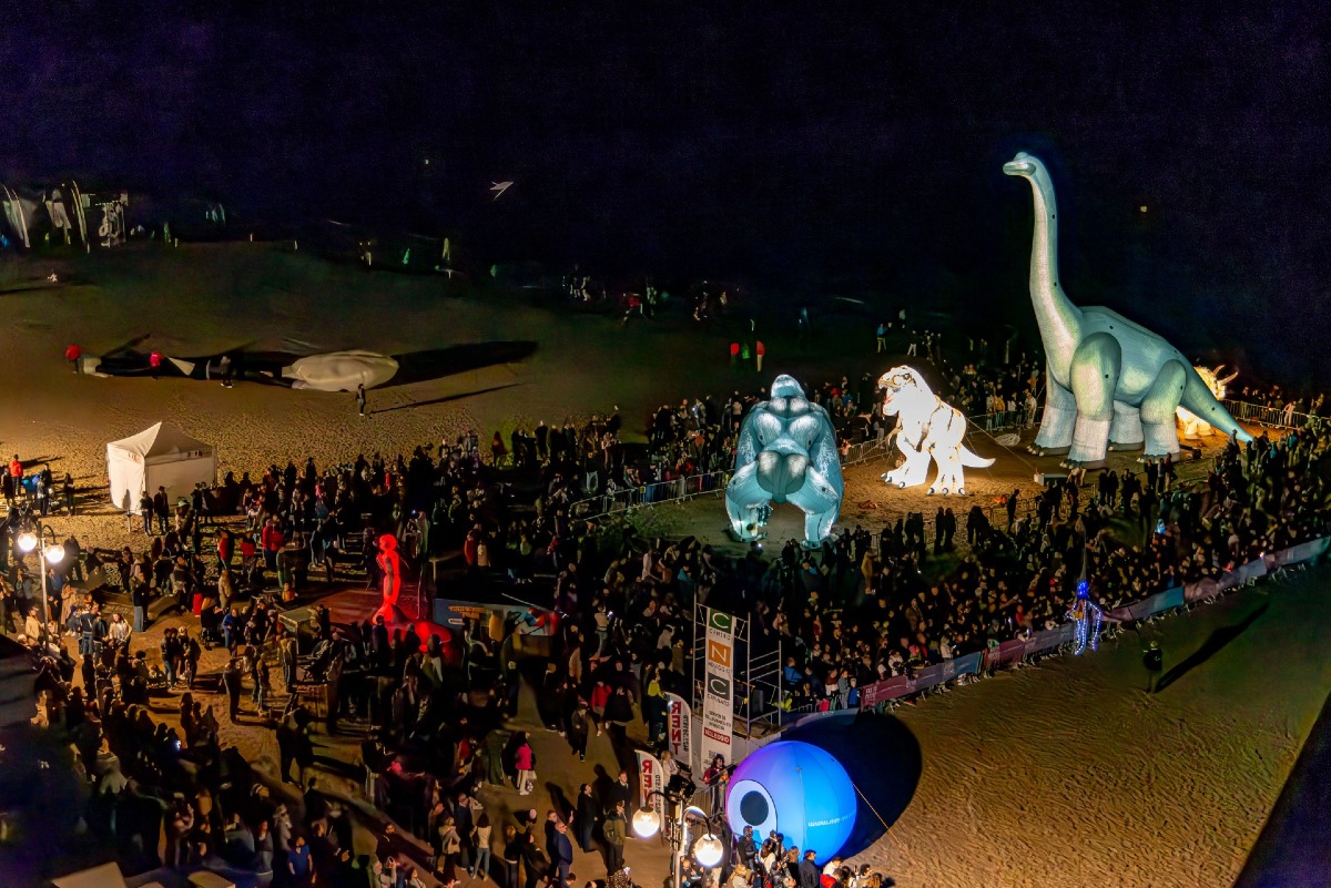 Jesolo Beach & Kite 2026: il programma. Sabato 11 il volo in notturna | VIDEO - 