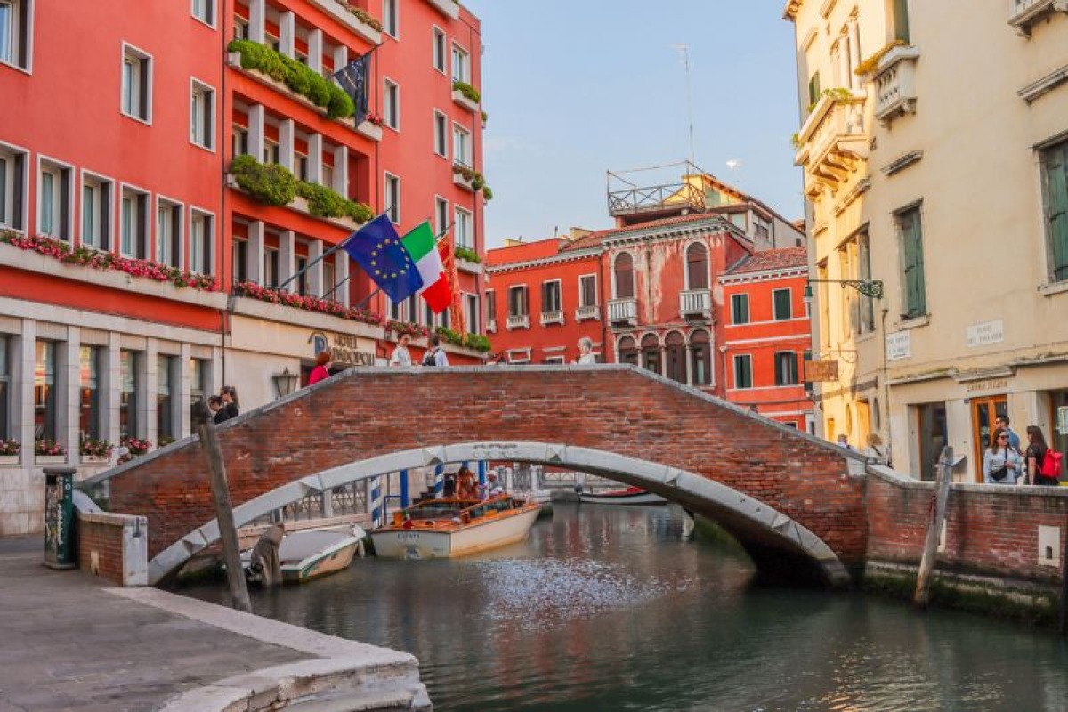 Dall’Italia nordorientale alle isole mediterranee: un museo a cielo aperto tra luoghi iconici, attrazioni senza tempo ed opere monumentali - 