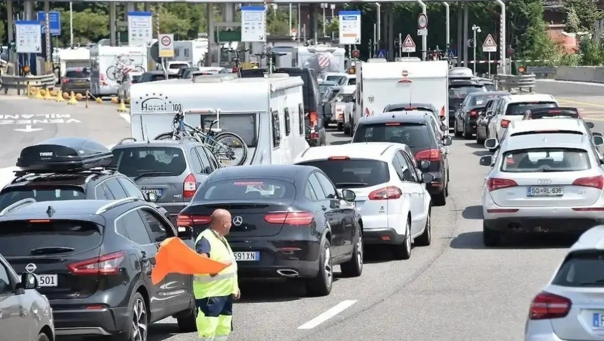 A4, riaperti i tratti dopo gli incidenti: rimangono disagi, ecco tutti i dettagli - 