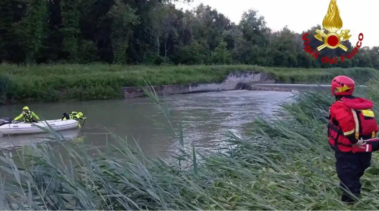 Dona i soldi e la casa al Comune, poi si getta nel fiume e muore - Immagine di repertorio