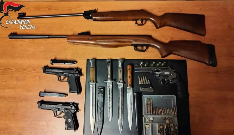 Tutto il materiale sequestrato