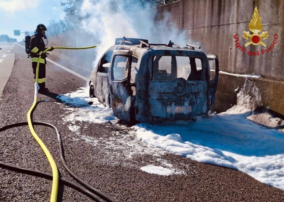 Le immagini dei soccorsi