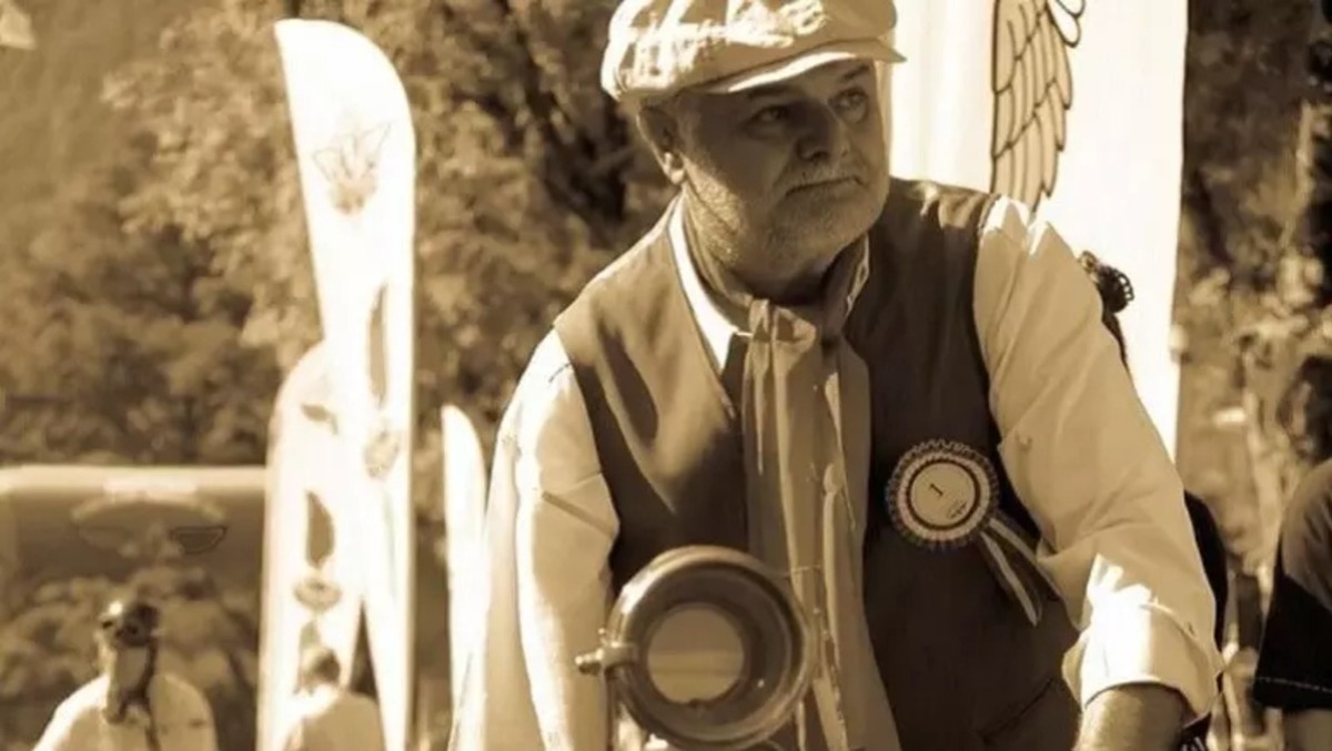 Operaio veneto in pensione investe 300mila euro per creare un museo di auto e moto d'epoca - Ansa