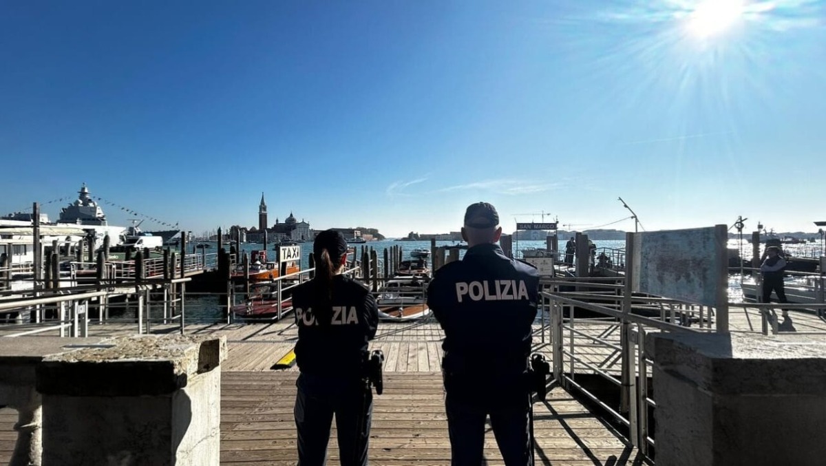 Fermato borseggiatore nel Veneziano: era già stato espulso dall'Italia - 