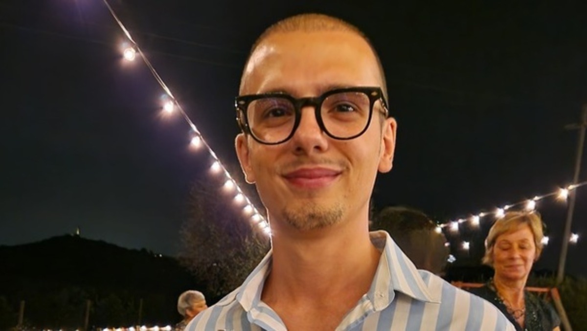 Trovato senza vita nel letto dalla madre: Emanuele aveva solo 24 anni - 