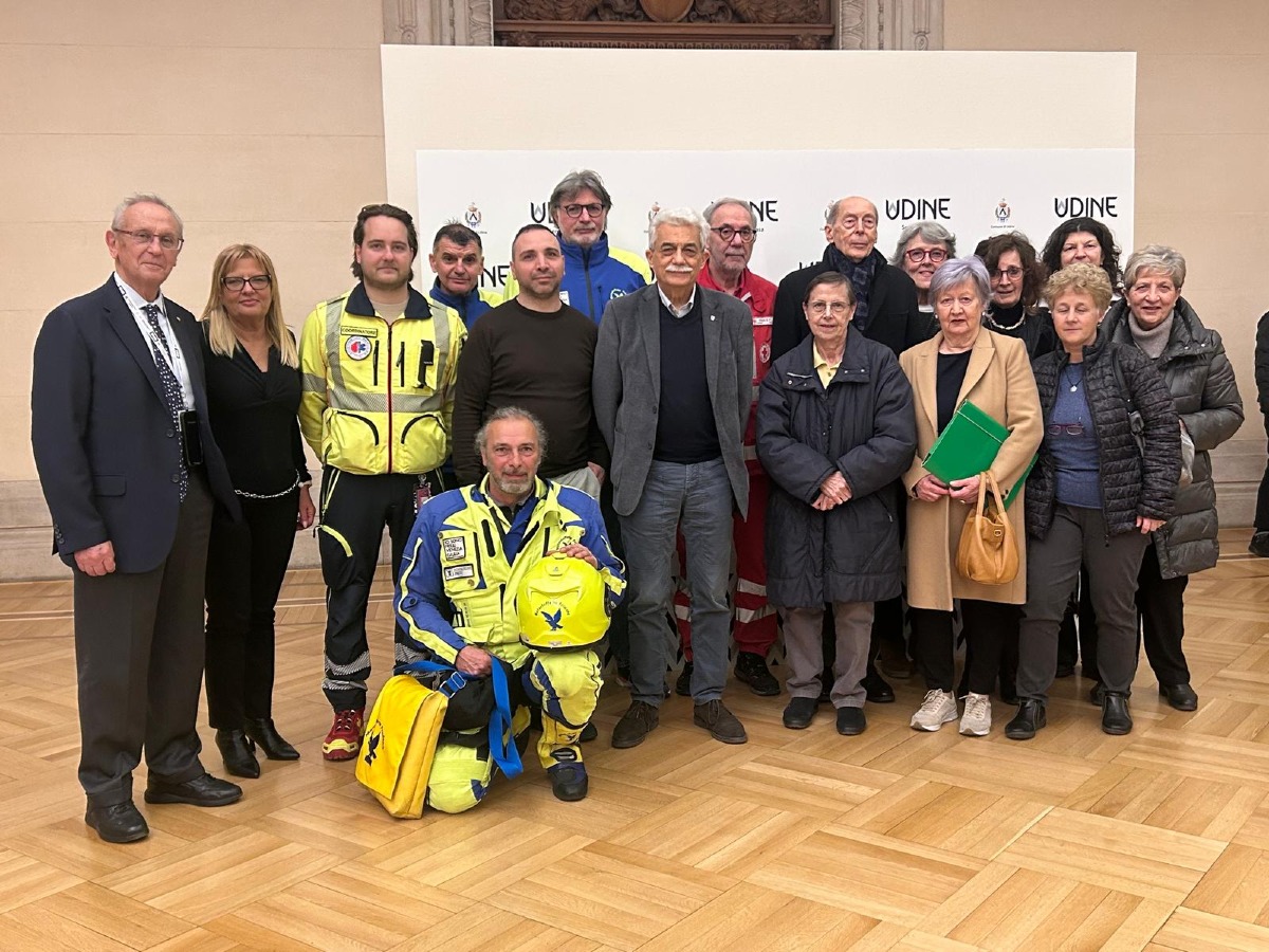 Il Comune rinnova “No alla Solit’Udine”: una rete di volontari contro la solitudine degli anziani - 