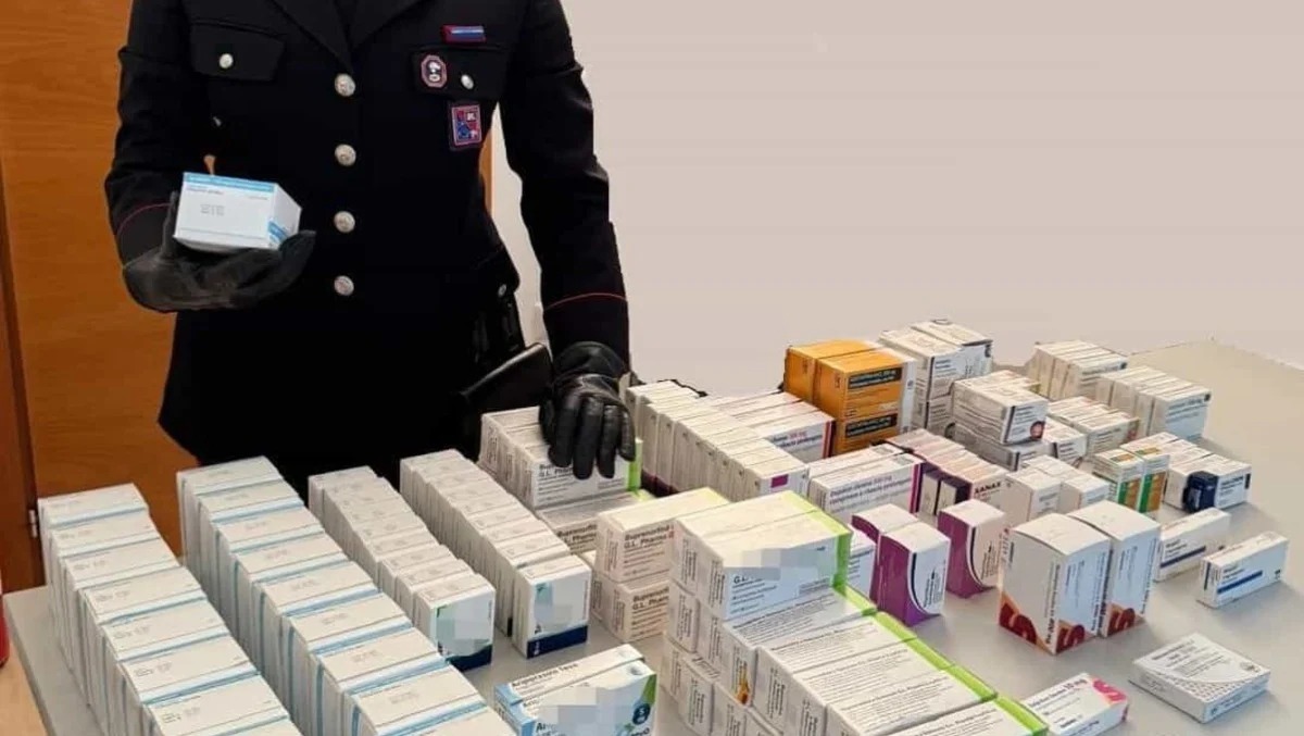 Medicinali rubati e rivenduti sul mercato nero: scandalo nella farmacia ospedaliera - 