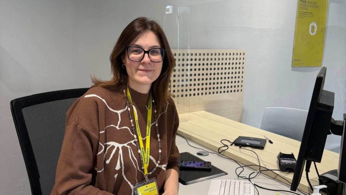 Da portalettere a direttrice e mamma: la storia di Daria Visintin in Poste Italiane - 