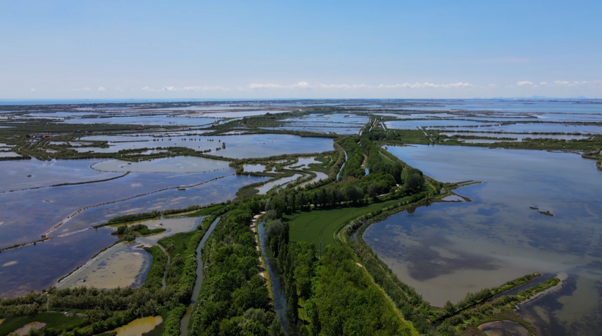 La più bella del Veneto, tra mare e laguna: ecco la ciclovia che lascia senza fiato - 