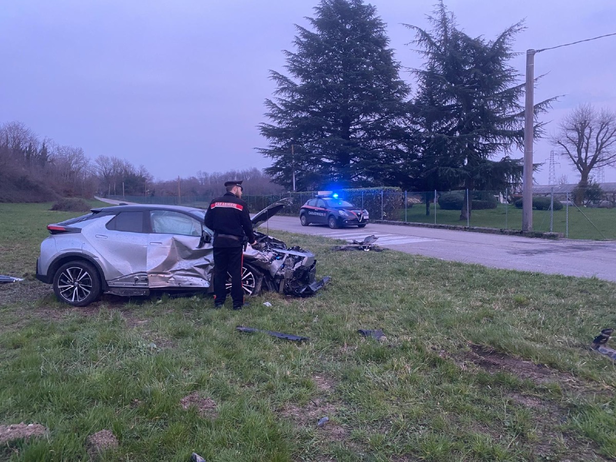 Tre incidenti in una serata sulle strade del Friuli: i conducenti erano ubriachi