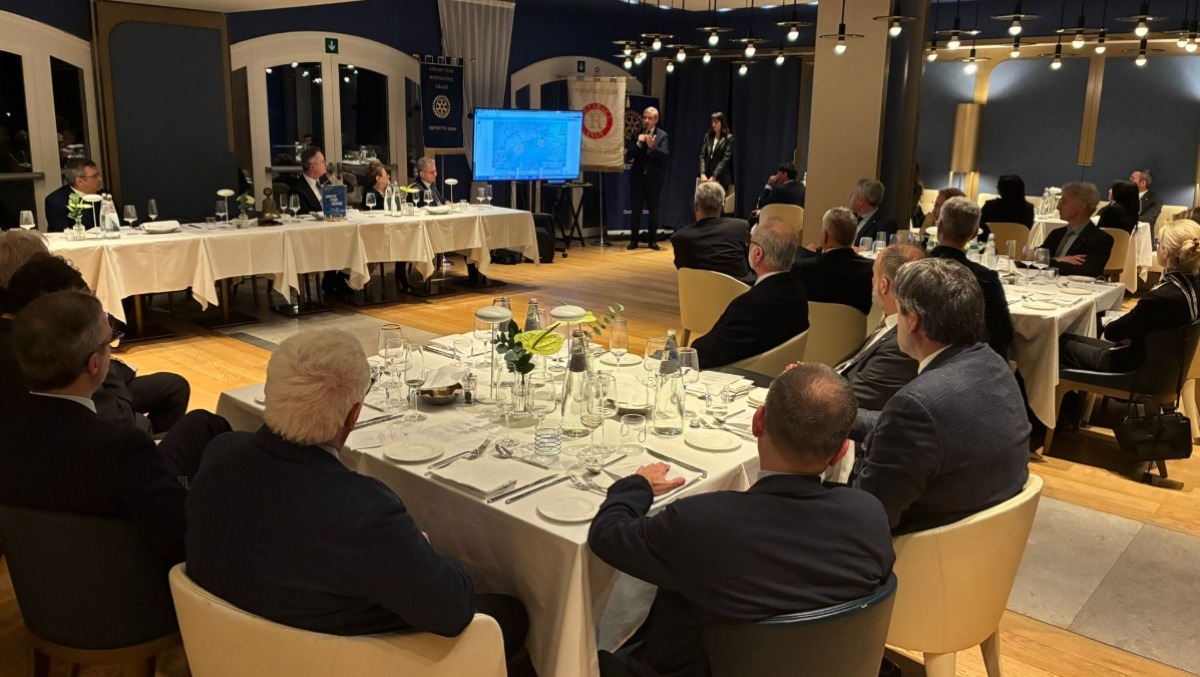 Rotary Monfalcone-Grado: applausi per la serata con Marco Monaco di Autostrade Alto Adriatico - 