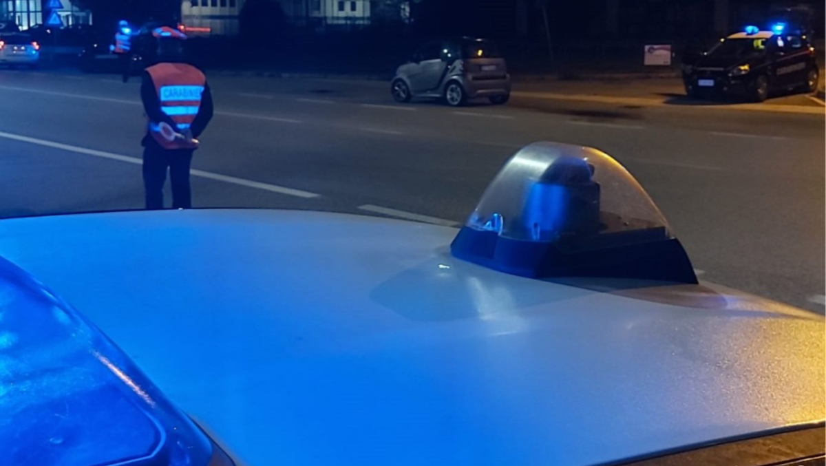 I sospetti sull’auto, poi la doppia scoperta dei Carabinieri: tre giovani denunciati - 