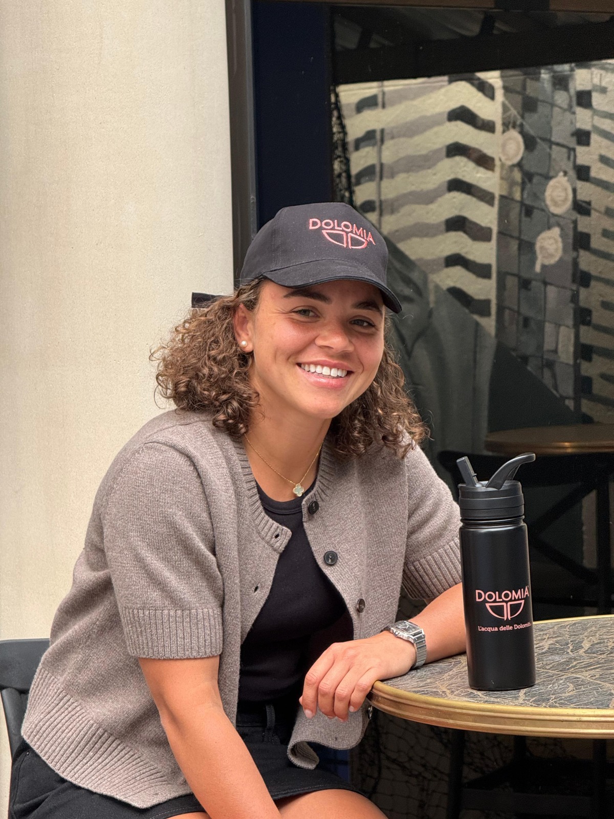 Pesce d'aprile con Jasmine Paolini: la n.1 italiana incontra i fan in Veneto - 