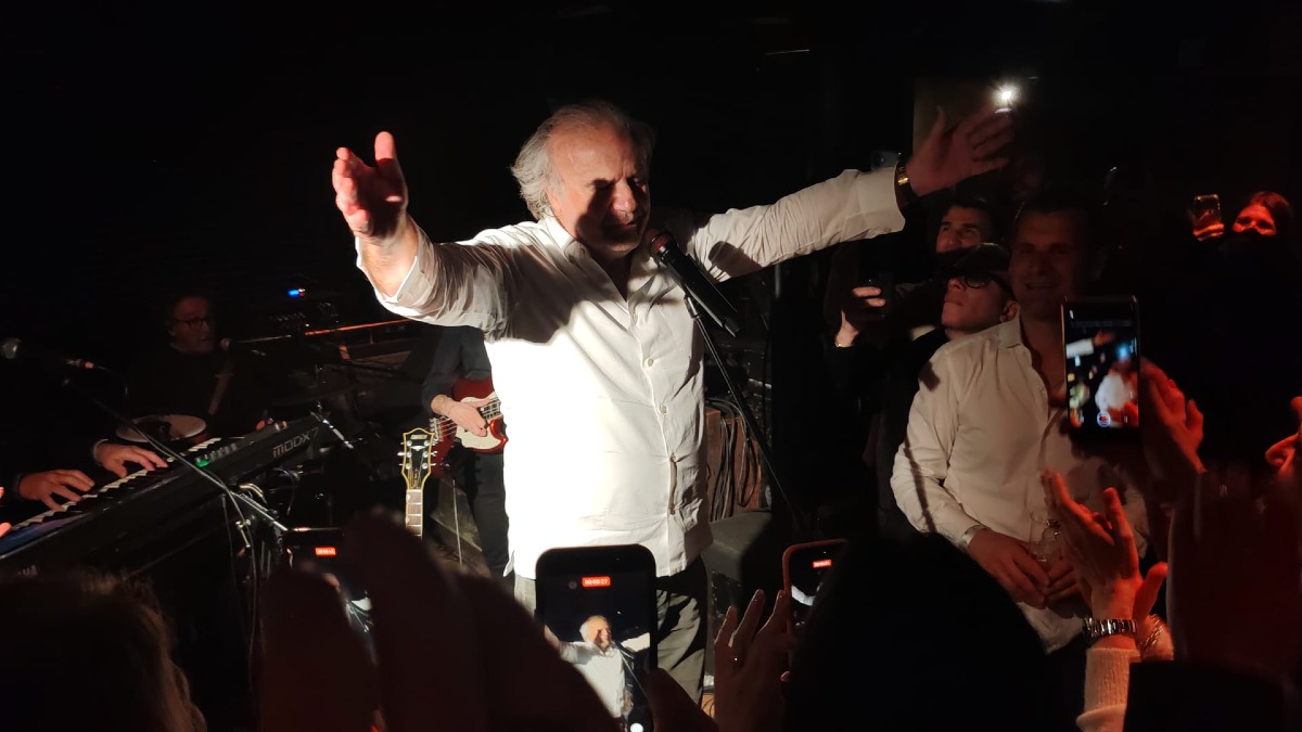 Jerry Calà infiamma Cortina: Vip Club sold out e ritorno leggendario di “Billo” - 