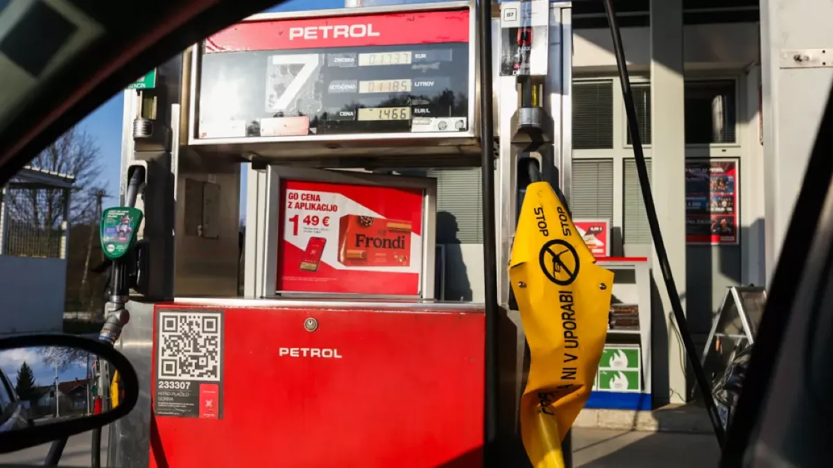 Slovenia, l'annuncio del Governo: «scatta il razionamento del carburante, massimo 50 litri» - 