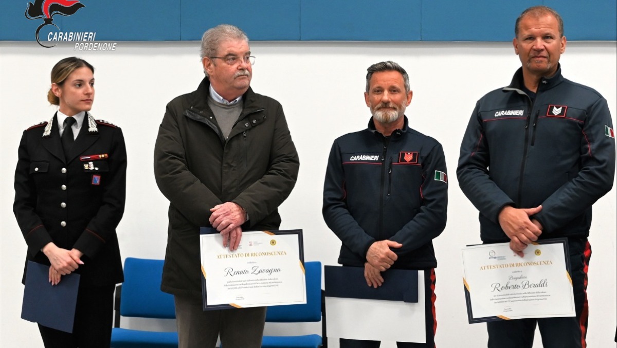 Rianimarono una donna sulle piste a Piancavallo, i Carabinieri premiati: "Non siamo eroi" - 