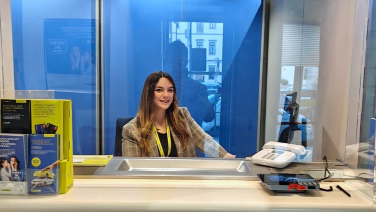 Dall'ospedale all'ufficio postale, la storia di Serena: "Aiutare le persone, ma in modo diverso” - 