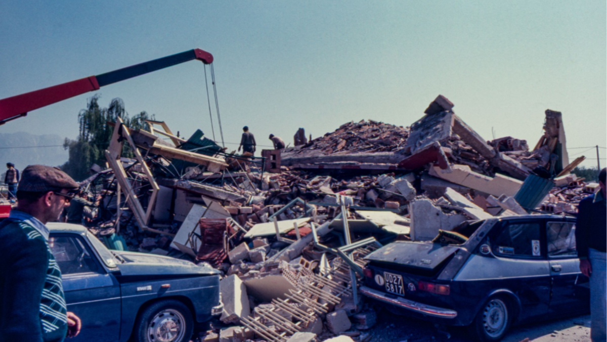 Chê matine: la mostra a Spilimbergo che racconta il Friuli devastato dal terremoto - 