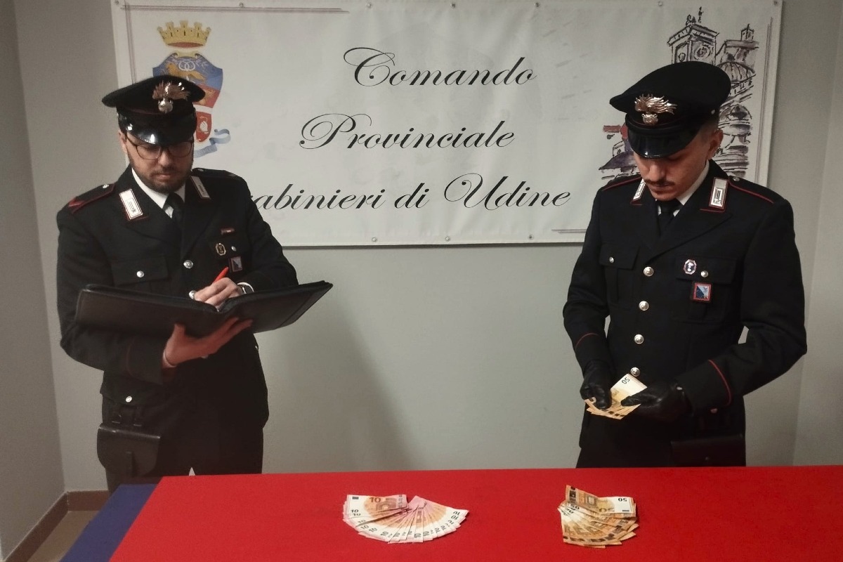 Furto in sala scommesse, poi la fuga: presi dopo folle inseguimento in Friuli - 