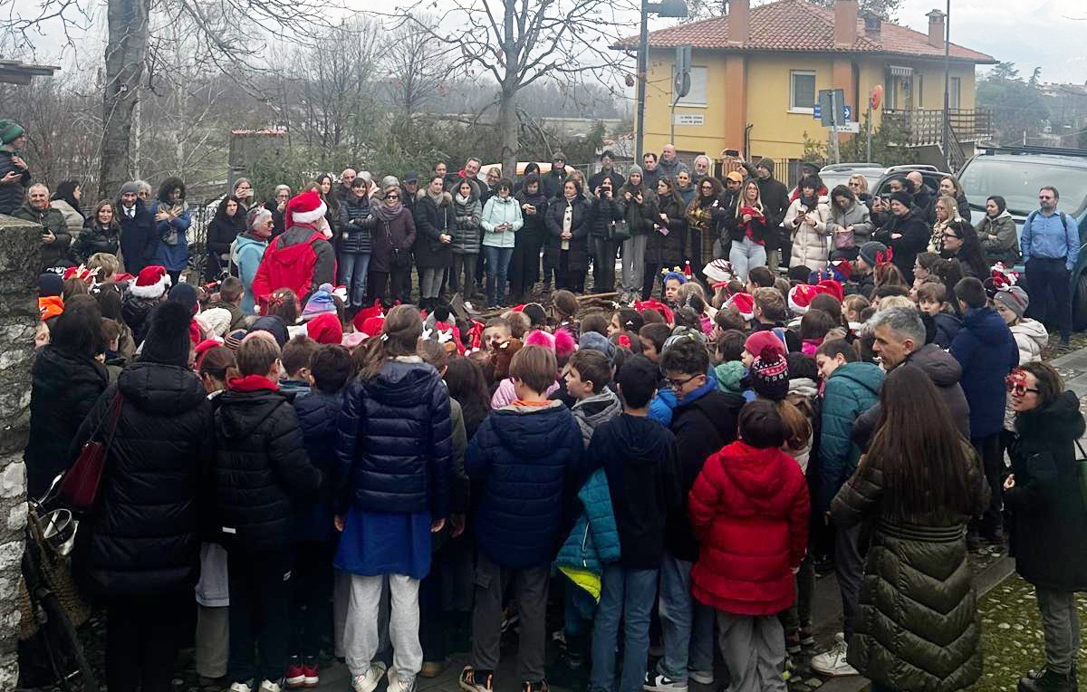 Voci che ricordano, voci che uniscono: un concerto corale per la memoria e i valori della solidarietà - 