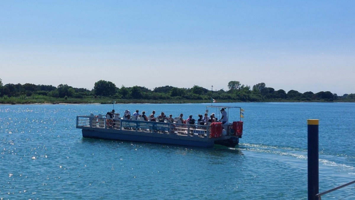 Da oggi riapre X River, il traghetto tra Lignano e Bibione. Ecco i dettagli - 