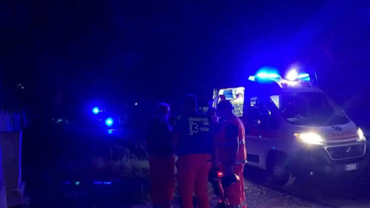 Si sente male mentre guarda la TV in salotto: muore architetto friulano - 