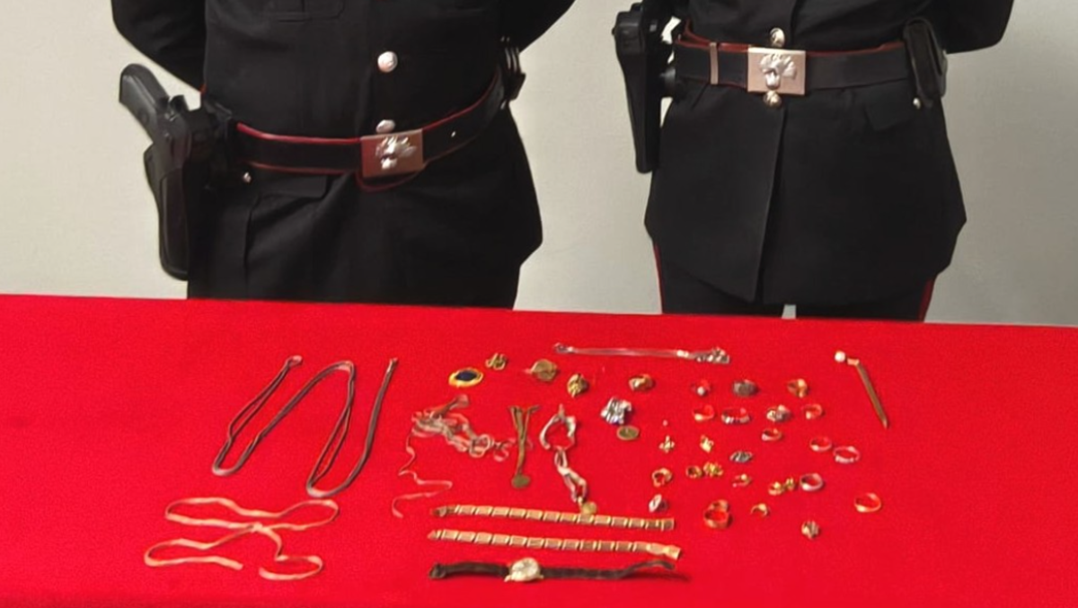 Il duo madre-figlio e le truffe per migliaia di euro, ma vengono beccati dai Carabinieri di Udine - 