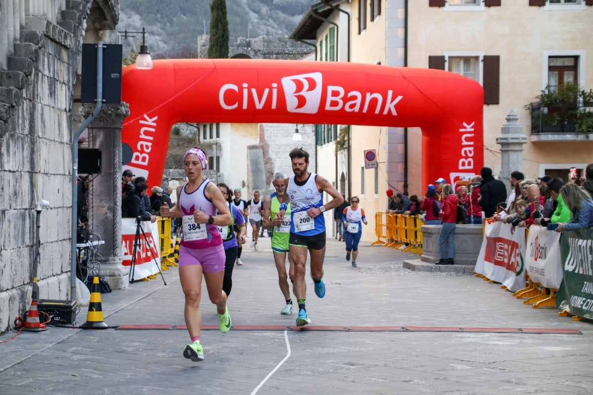 Trofeo Friuli, partenza sprint a Venzone: Dalla Torre e Del Pino dominano