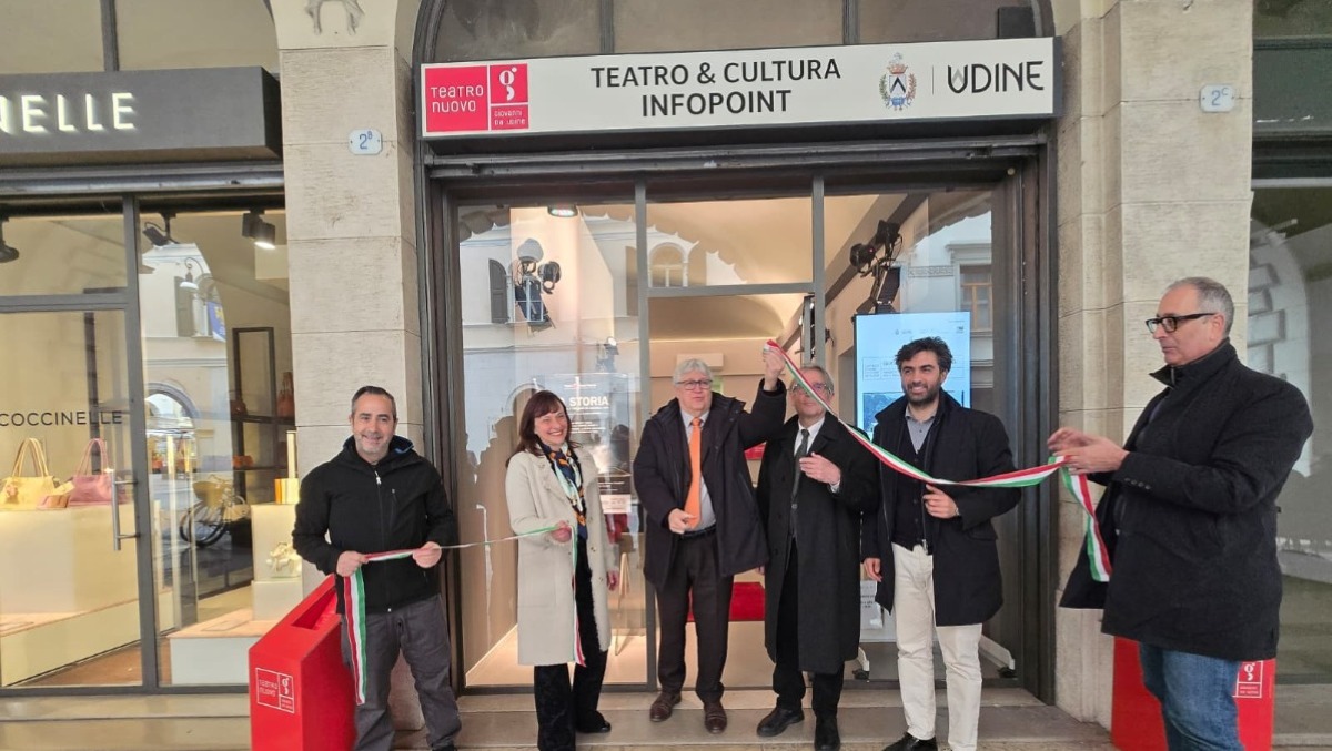 Udine, apre il nuovo infopoint culturale: informazioni e biglietti nel cuore della città - 