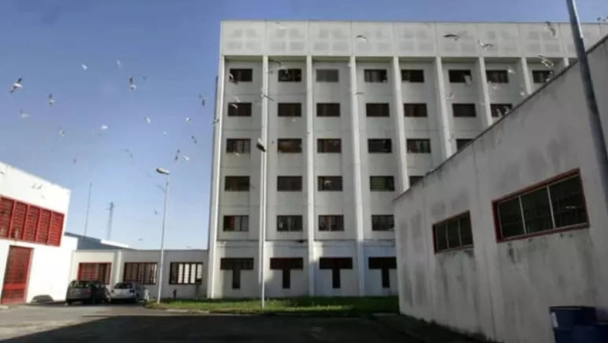 Partecipò alla guerriglia che devastò il carcere: condannato 30enne - 