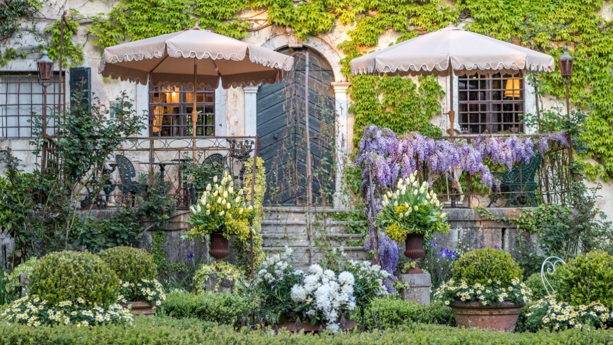Castello di Strassoldo in fiore: Magici Intrecci è pronto a incantare il Friuli - 