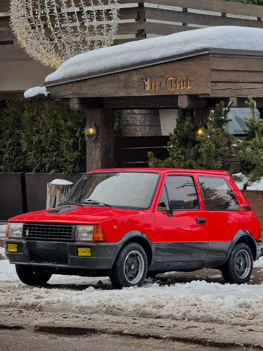 A Cortina il ritorno di "Billo": Jerry Calà sul palco del Vip Club Cortina per una notte indimenticabile