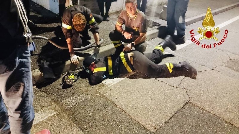 RECUPERATO UN GATTINO INCASTRATO DENTRO UN POZZETTO