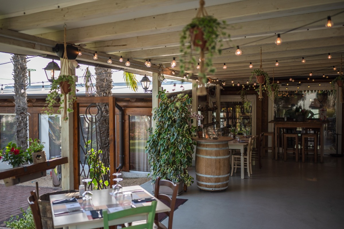 CARBONI ARDENTI: THE FIRE (RI) ACCENDE CAORLE